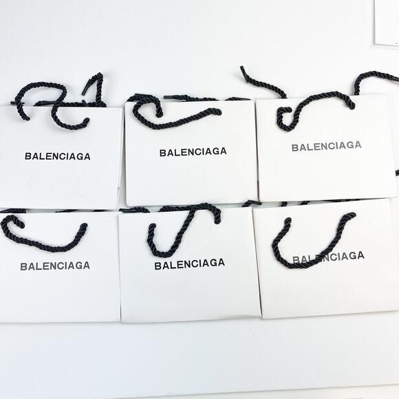 Lot of 6 Small Balenci Mini Party Favor Gift Bags White - Picture 2 of 6